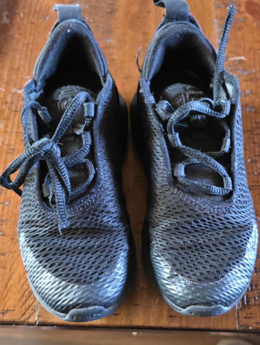 Nike Kids Black Mesh Sneakers